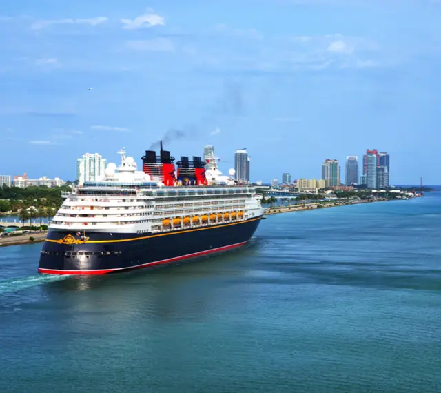 Bufete de abogados de accidentes y lesiones de Disney Cruise Lines